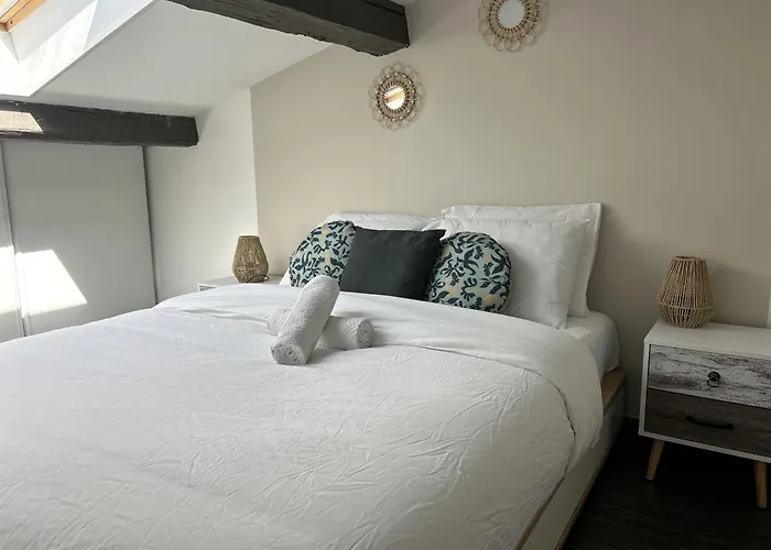 Marseille Mood II - Centre Ville - Calme - Duplex - 5 Couchages - Cuisine Complete